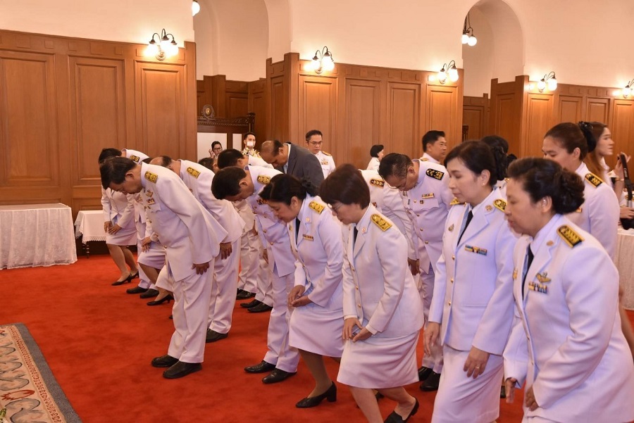 Happy New Year 2020 MHESI 200101 0013