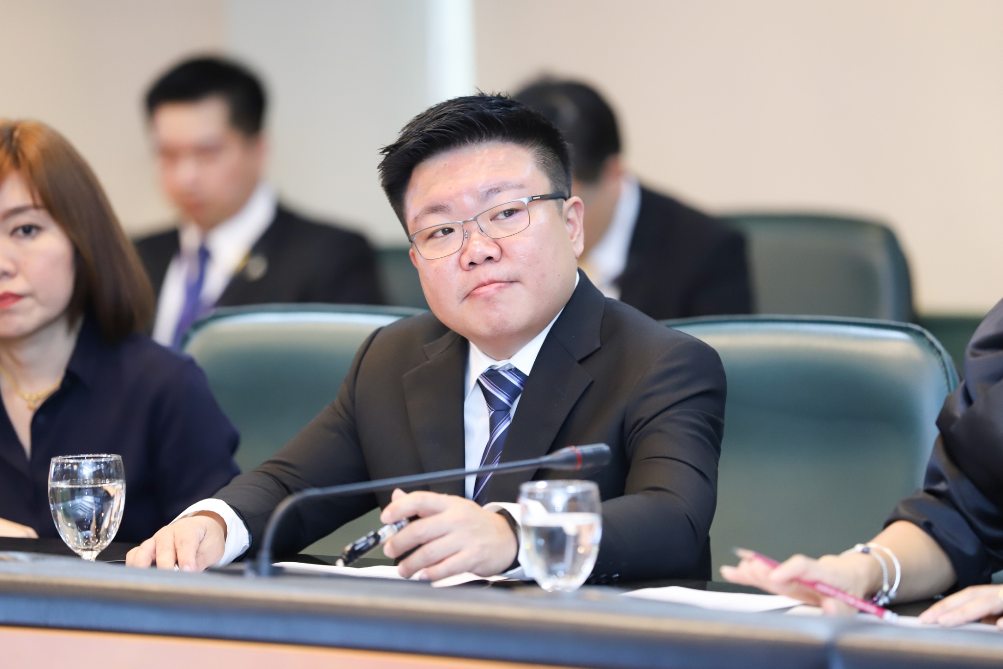 20191114 191114 0022