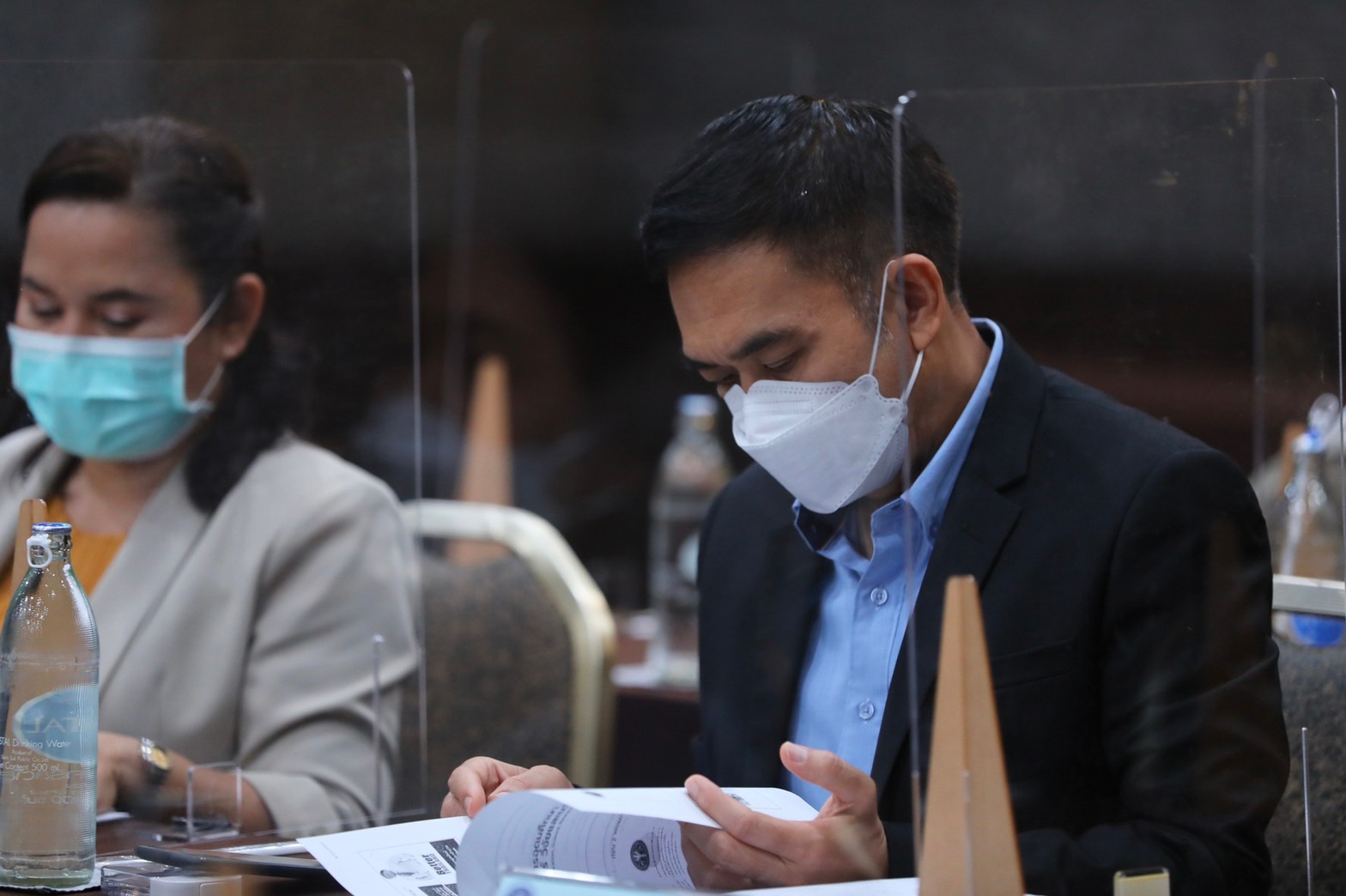 LINE ALBUM 1662565 BE 220616 12