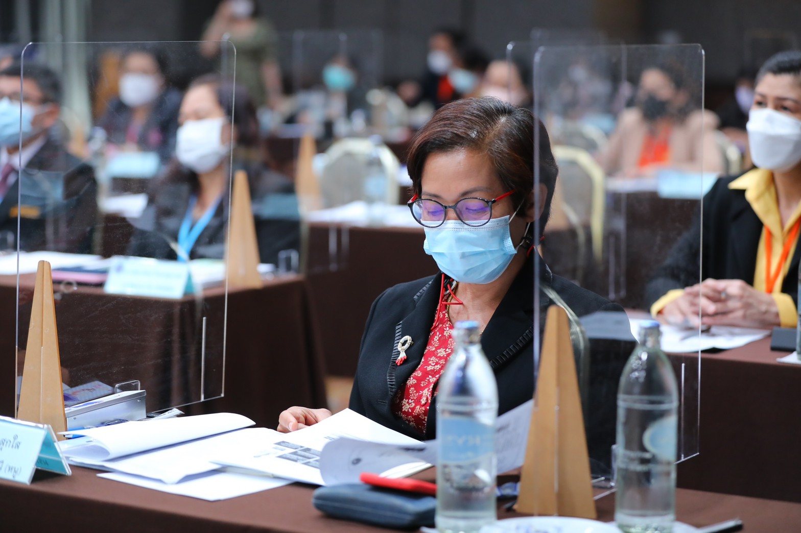 LINE ALBUM 1662565 BE 220616 21