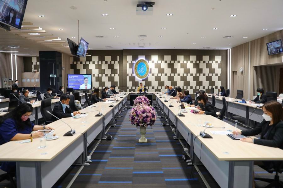 Resize of LINE ALBUM บรรยาย การเสริมสร้างบารมีอย่างมีคุณธ 18