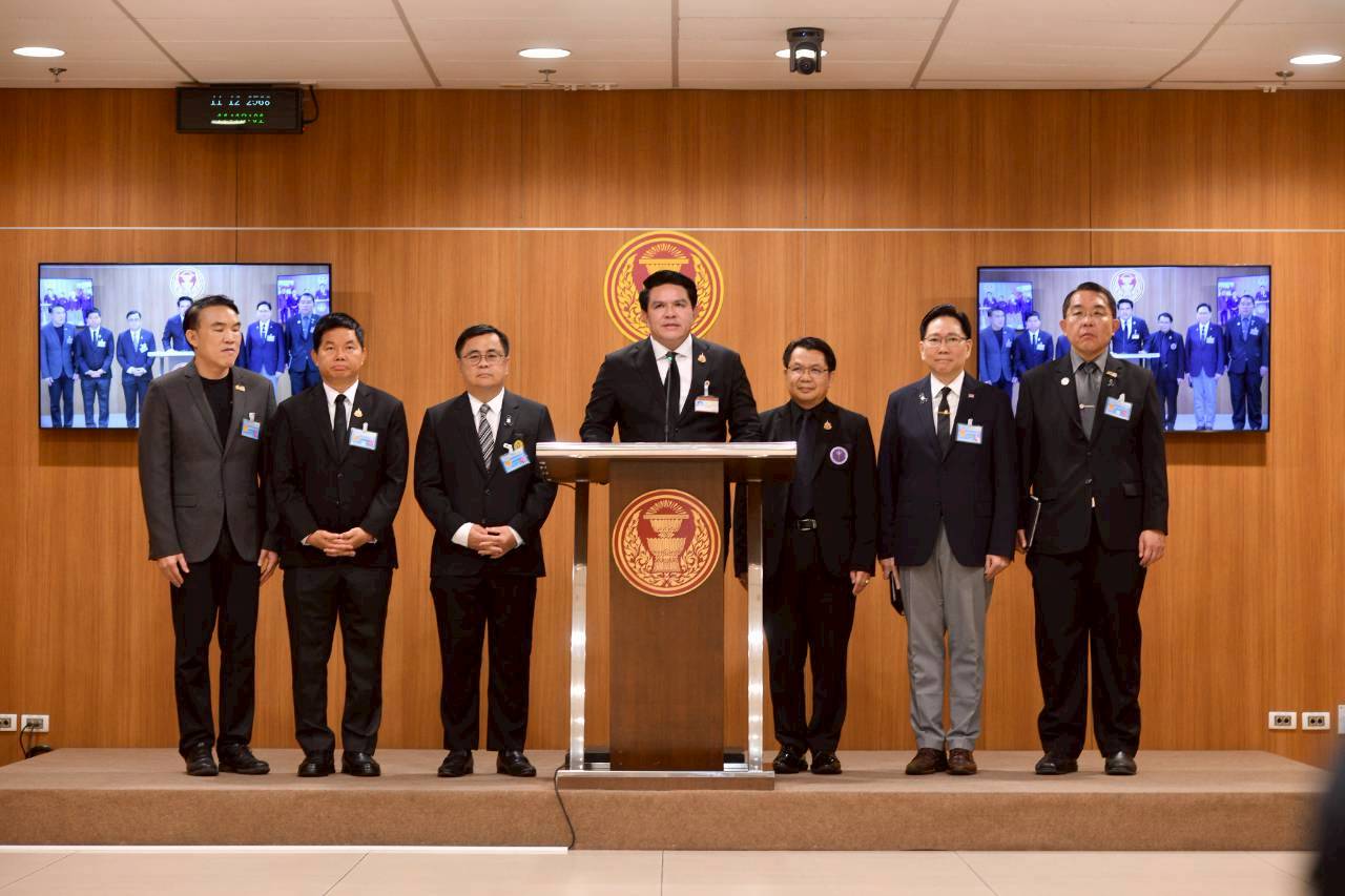 LINE ALBUM 111268 251211 2