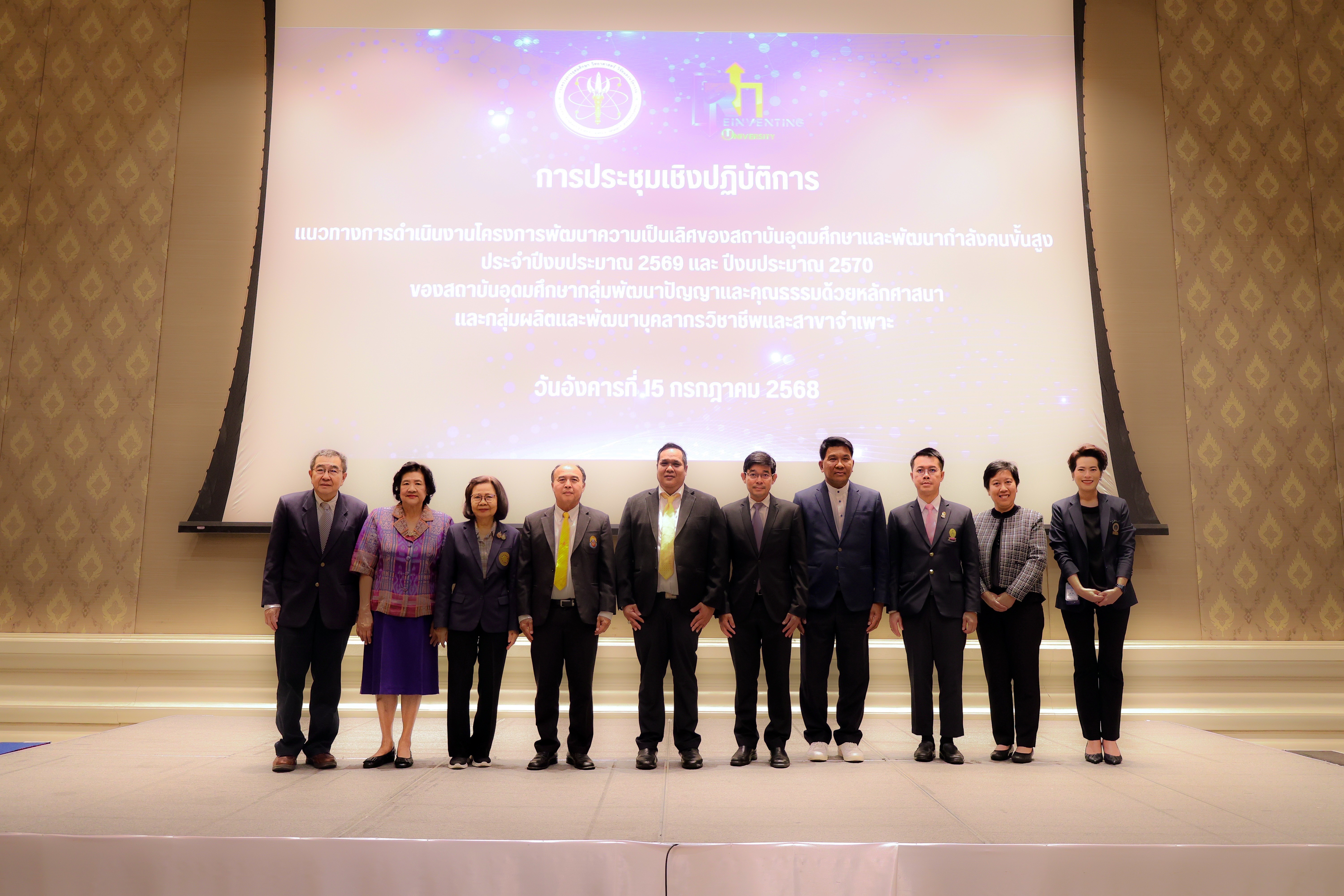 D5812846 FC3A 4C34 A2B6 87B72A2DDCAB