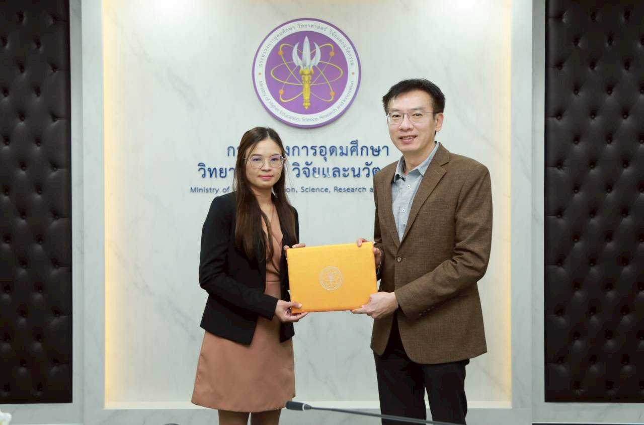 LINE ALBUM 2282025 250822 14