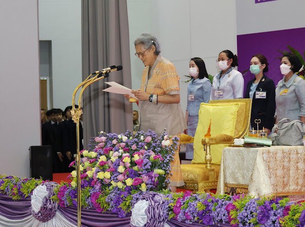 LINE ALBUM 1868 250804 22