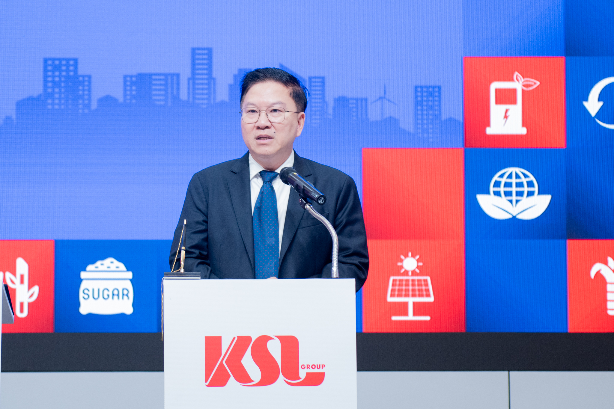 3 นายชลัช ชินธรรมมิตร์ น้ำตาลขอนแข่น