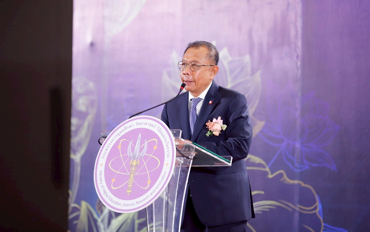 3 ผู้ช่วย รมว.อว