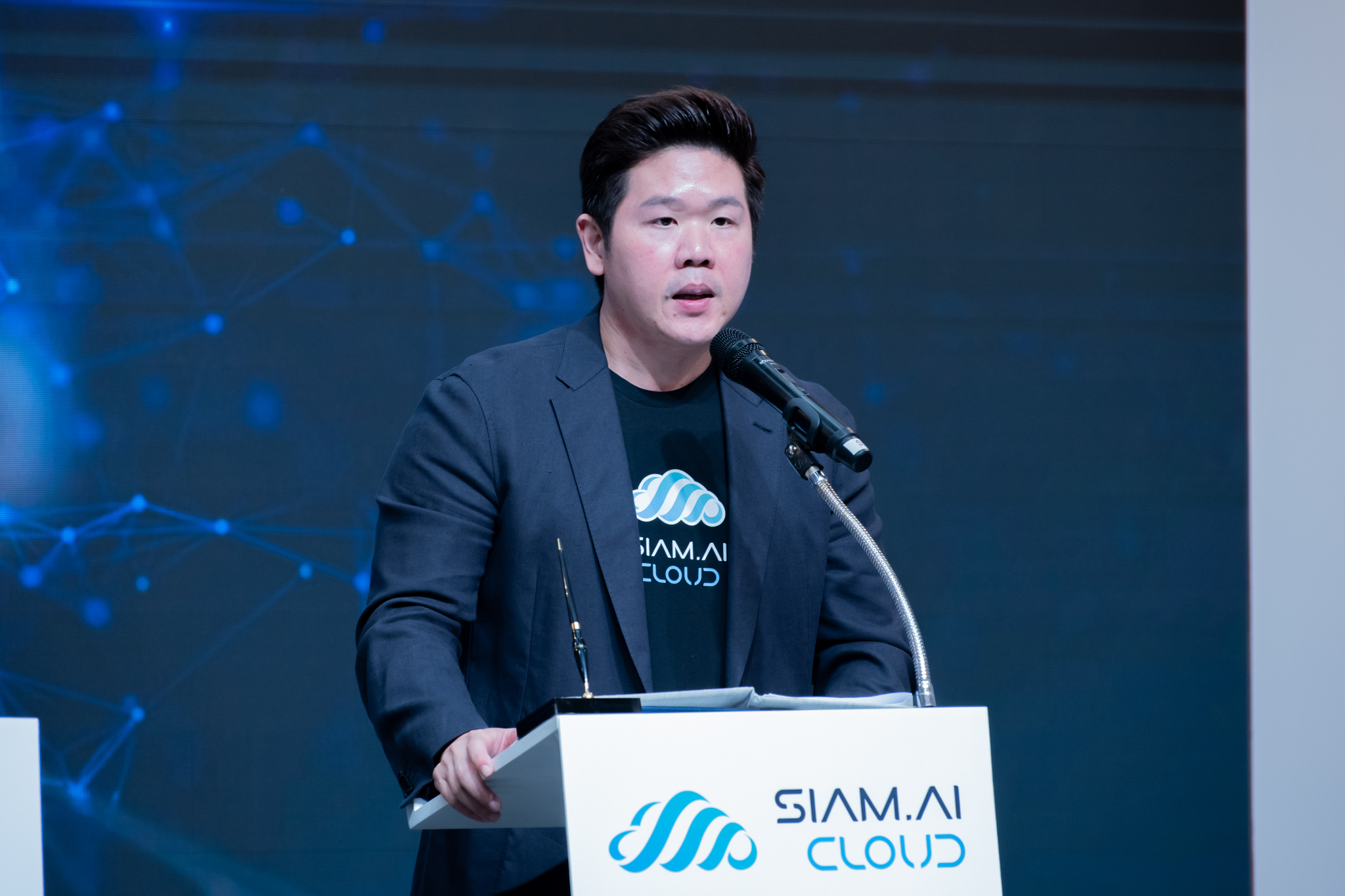 3นายรัตนพล วงศ์นภาจันทร์ Siam AI 2