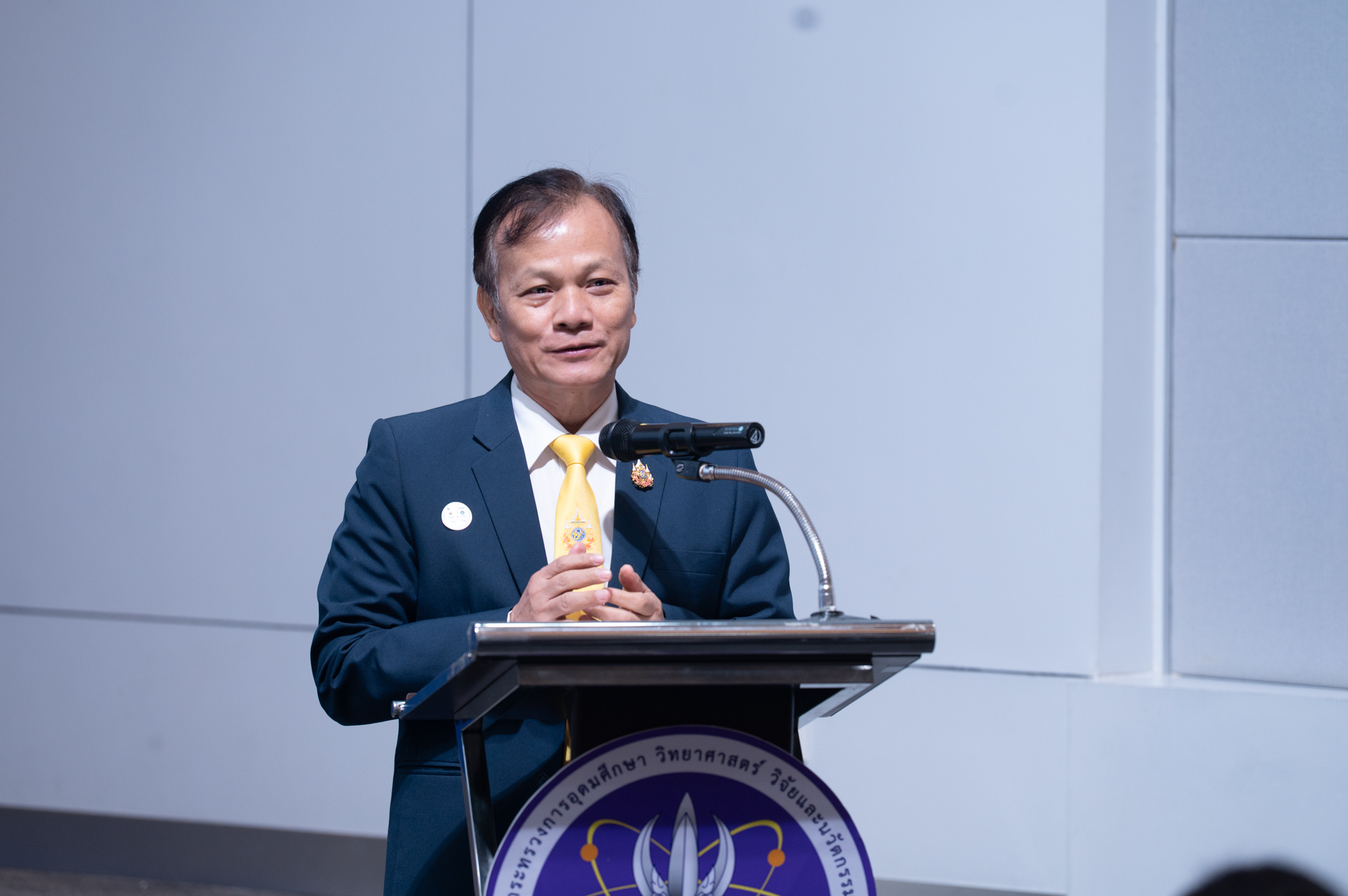 10 นายภุชพงค์ โนดไธสง 0