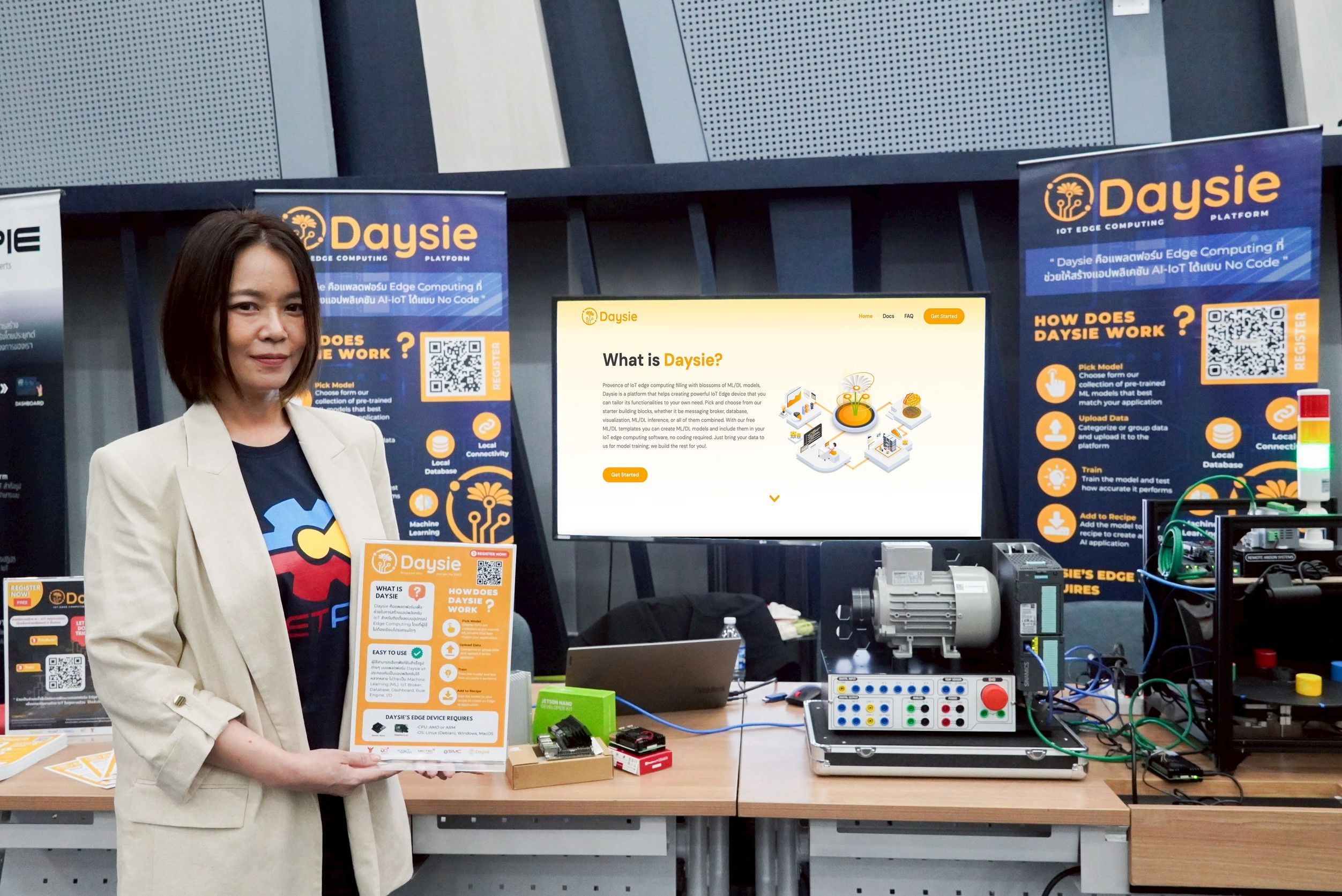 5 ดร.เอมอัชนา นิรันตสุขรัตน์