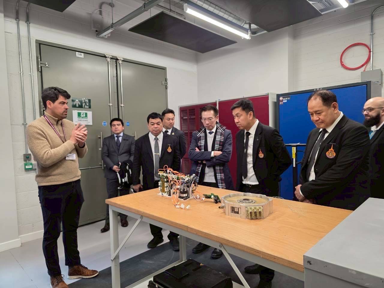 LINE ALBUM 4Jan2026Oxford Brookes University 260205 6