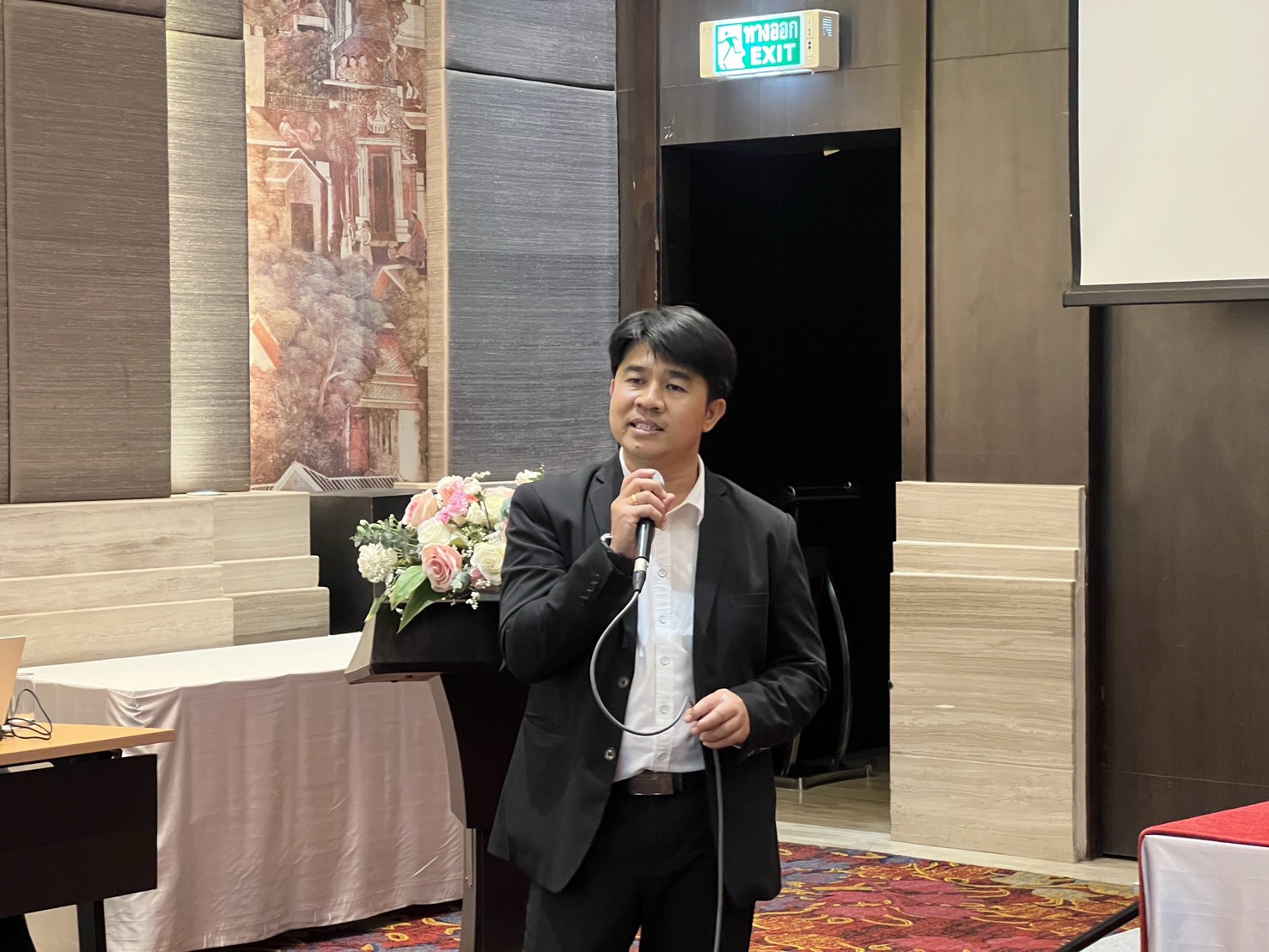 2ดร.อนันต์