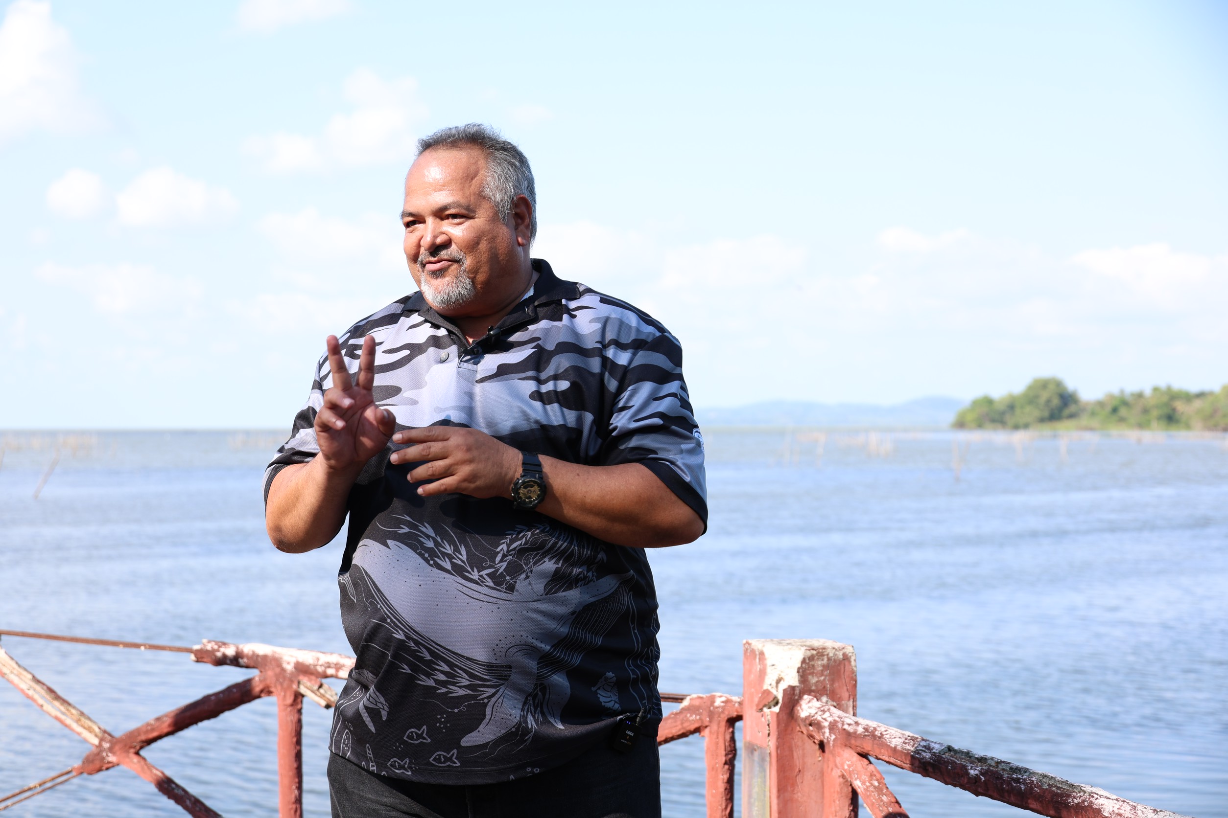 5. คุณสันติ หน.โครงการ ทช