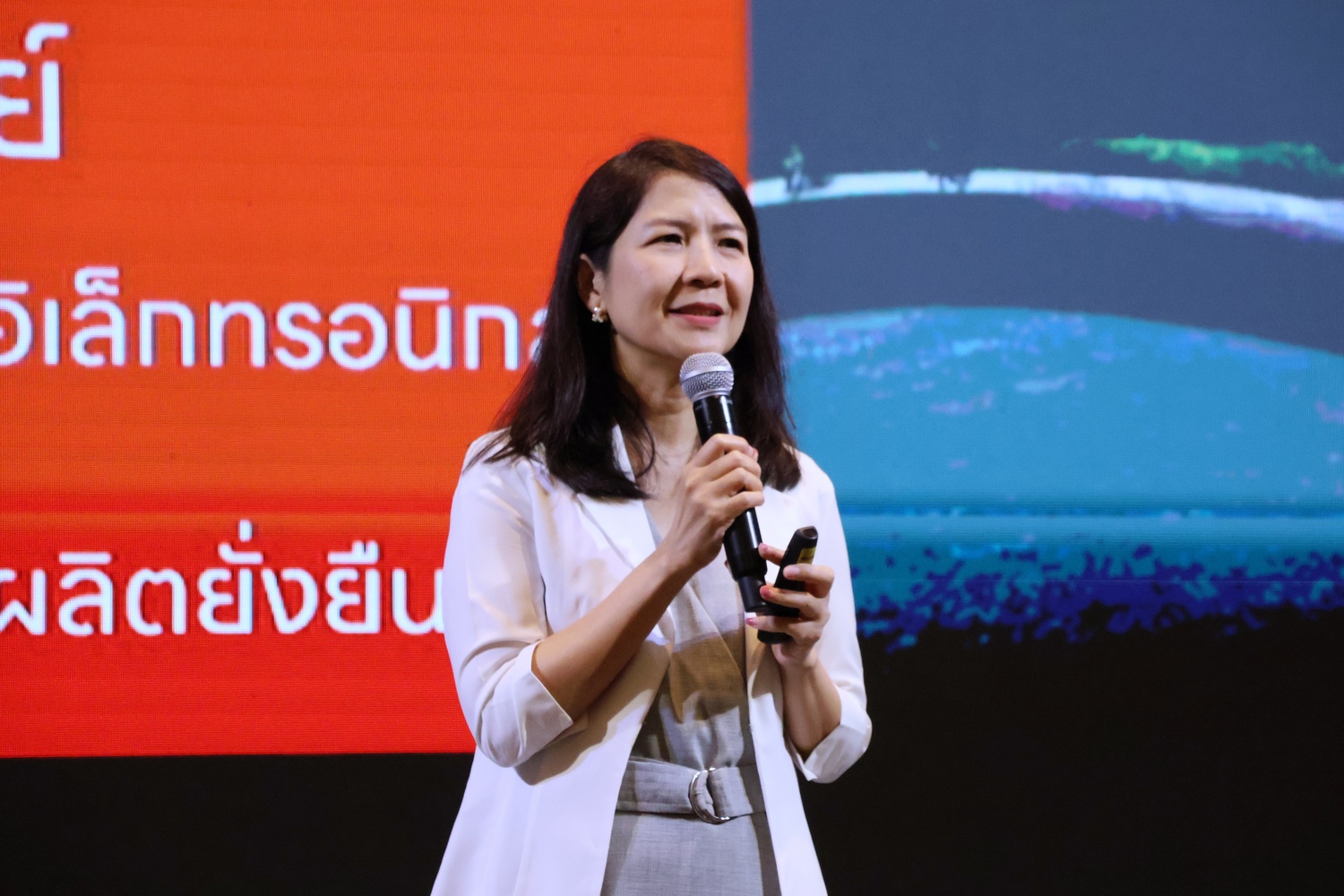 3 ดร.พนิตตา พงษ์ไพบูลย์ SMC 2