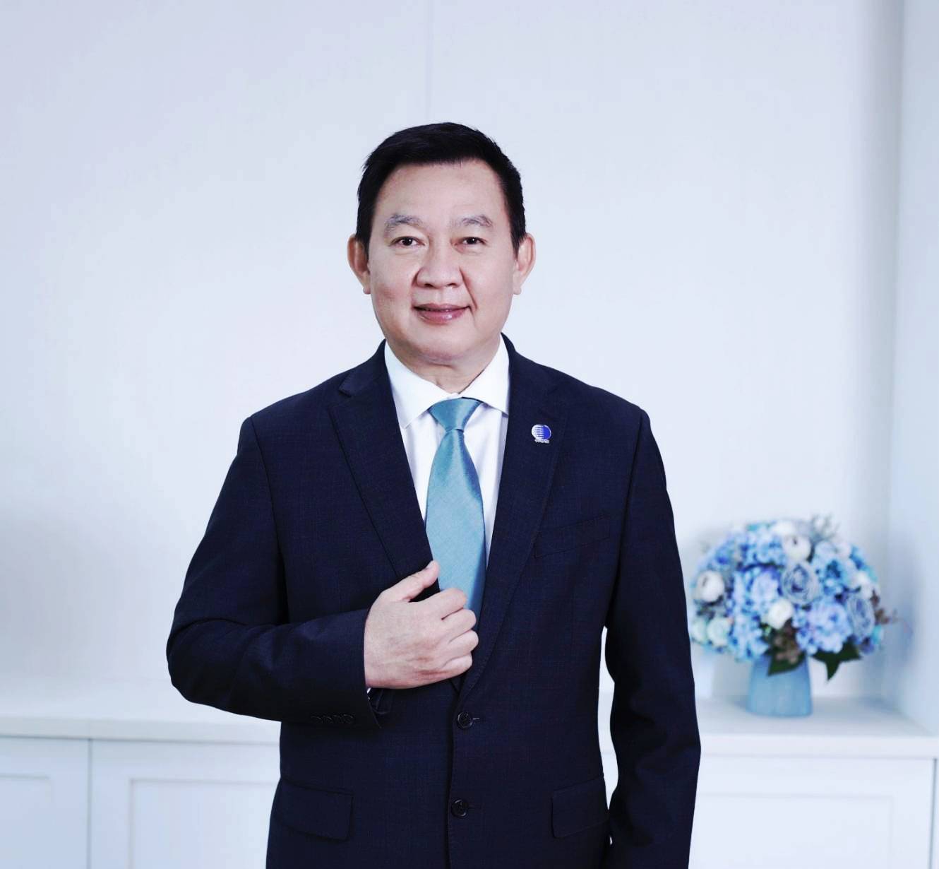 2 ผศ.ดร.วีรชัย อาจหาญ ผู้ว่าการ วว