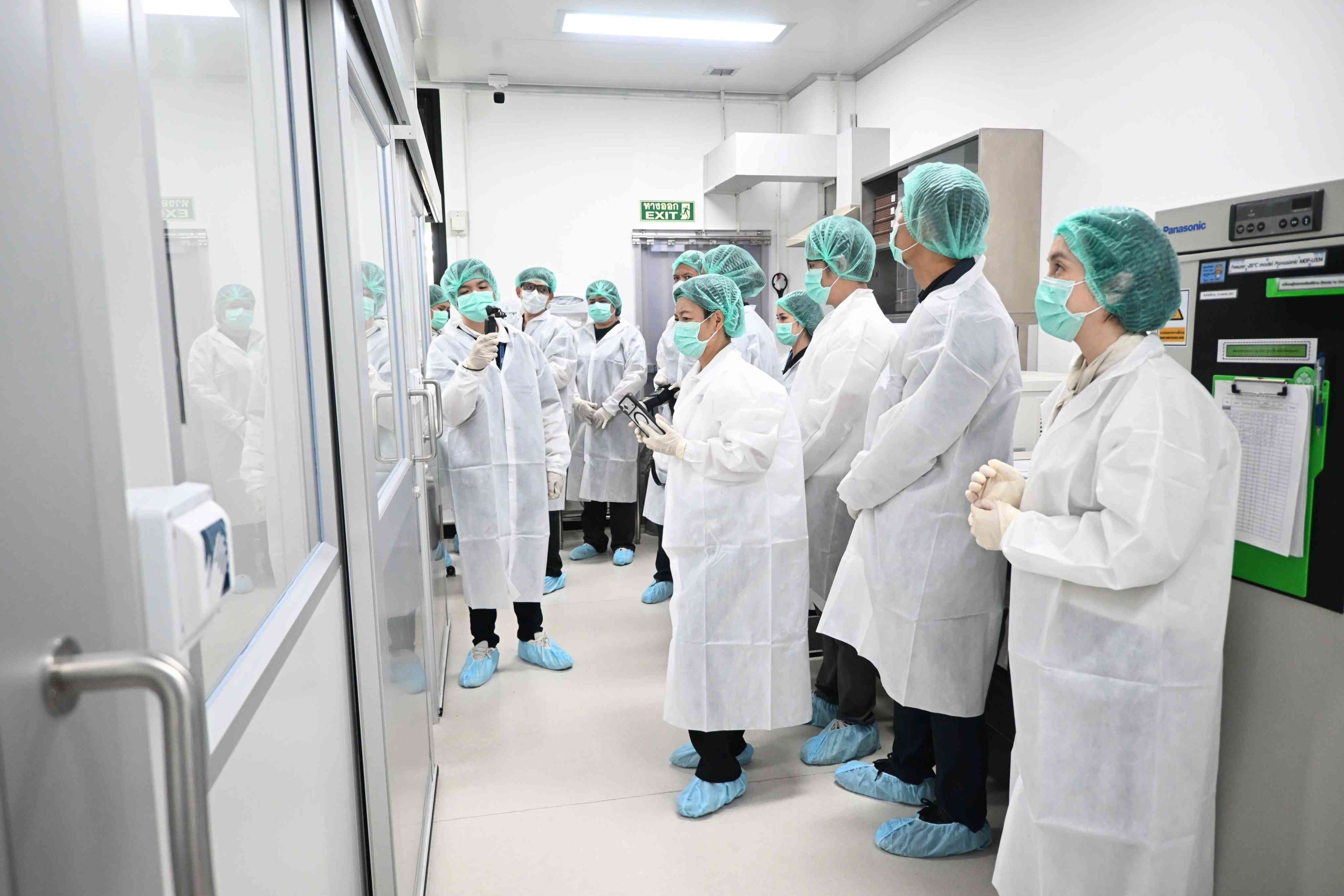 Biosafety-10-ห้อง_BSL2_0.jpg
