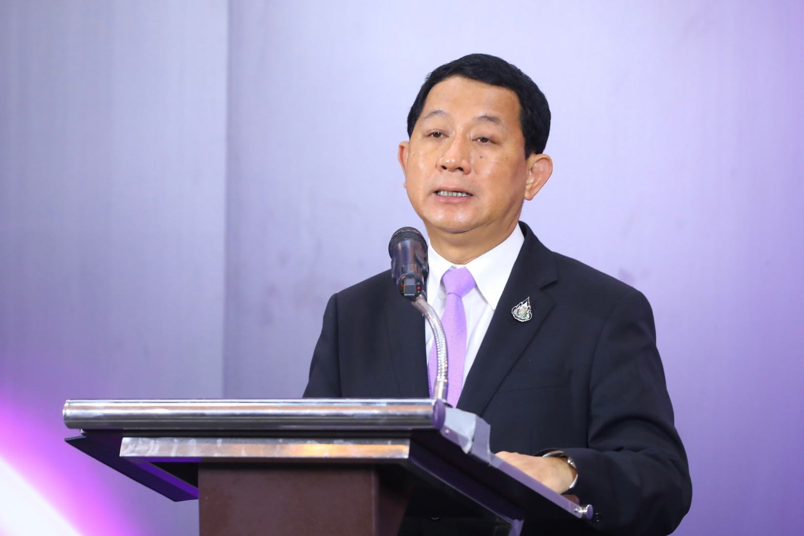 A965B2A9 340B 4C1C 9A0C FDAFC7DBED68 L0 001