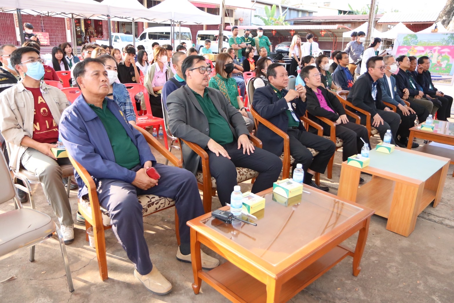 2891EDF7 557D 479D 8718 60317BD7D281