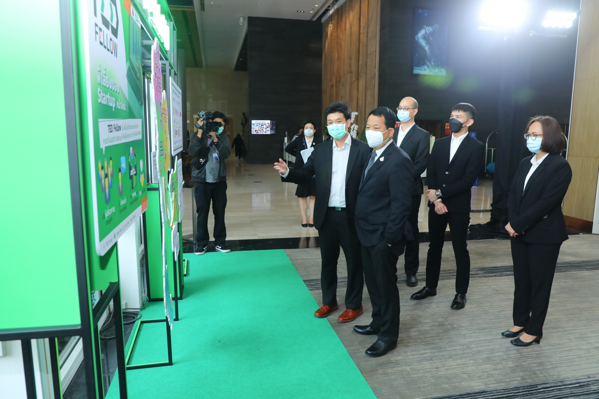 71C3A1BC C3D2 49CB 9E7E B64D431D5ECC