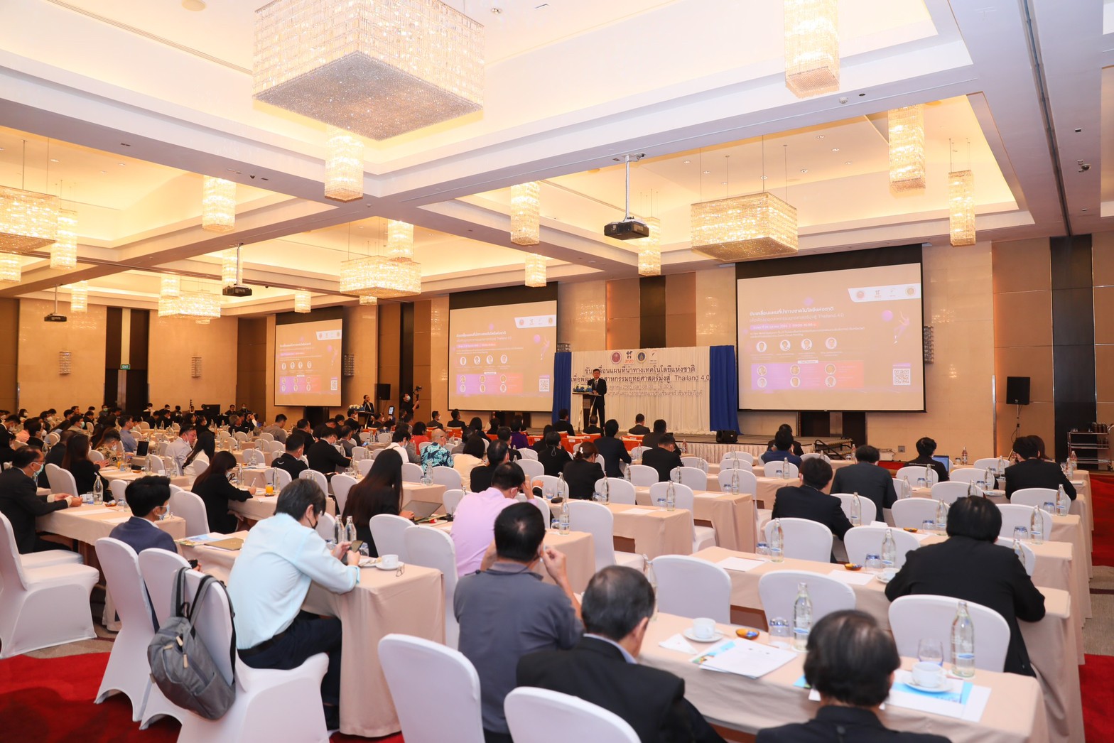 CEED0B4C 5761 4CD1 8C60 314212D95CDE L0 001