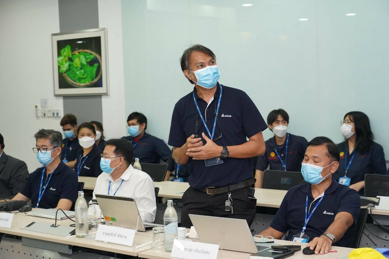 4AE9B28E C19E 4DC8 9E7A AABAD9CC9647