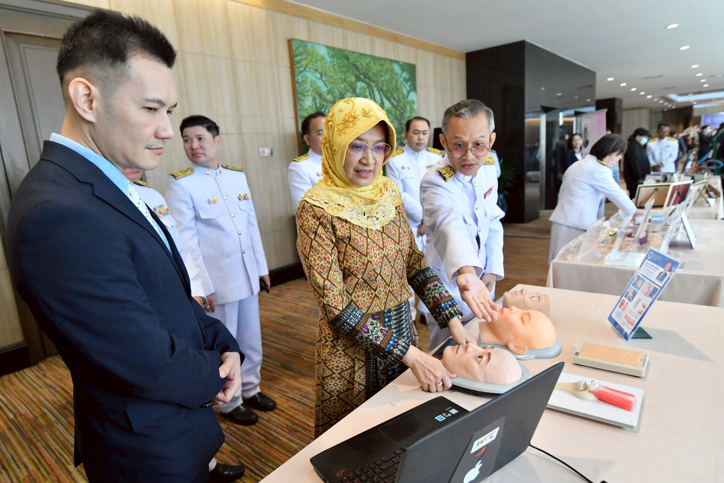 LINE ALBUM 150568 250515 3