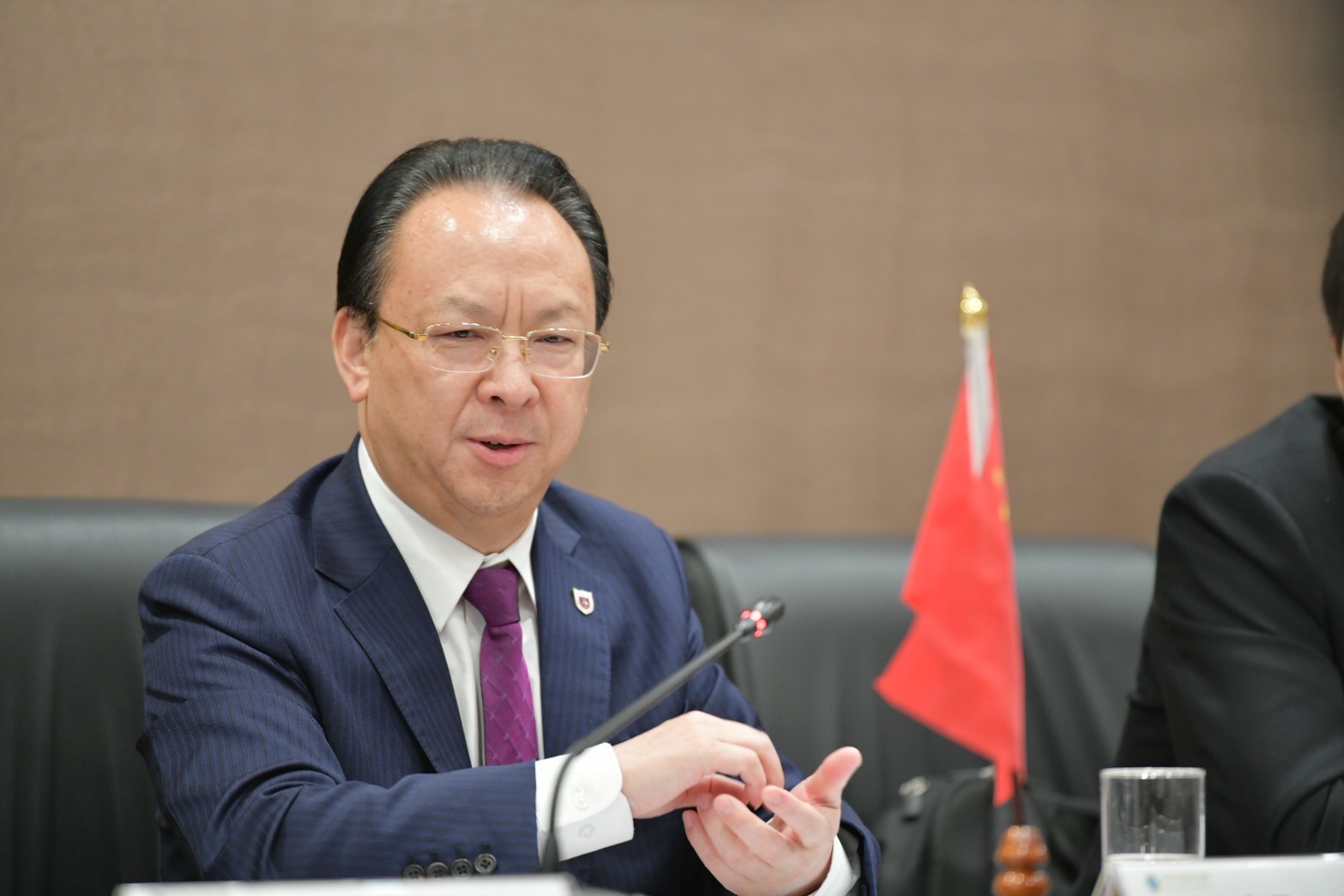 LINE ALBUM 14568 3 250515 2