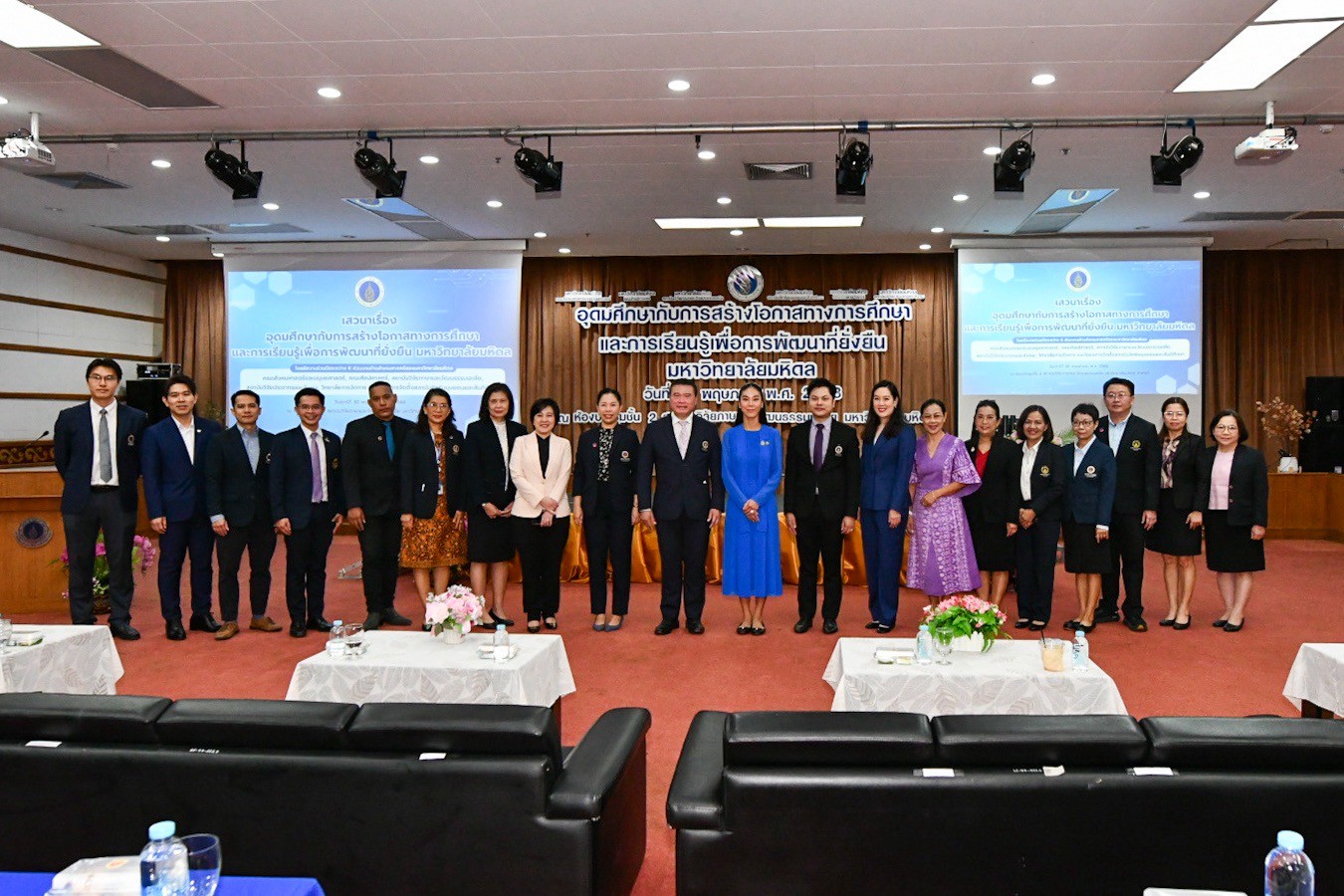 LINE ALBUM 30568 2 250530 6