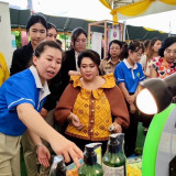 กรมวิทย์ฯ บริการ ต้อนรับ รมว.อว. พร้อมนำเสนอผลงาน Color ID L ... Image 1