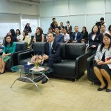 "วราภรณ์" ที่ปรึกษาด้านระบบบริหารการอุดมศึกษาฯ รับมอบทุนการศ ... พารามิเตอร์รูปภาพ 5