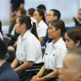 "วราภรณ์" ที่ปรึกษาด้านระบบบริหารการอุดมศึกษาฯ รับมอบทุนการศ ... พารามิเตอร์รูปภาพ 6