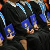 “ศุภมาส” มอบประกาศนียบัตรผู้สำเร็จการศึกษาจากวิทยาลัยเทคโนโล ... Image 4