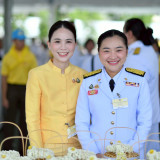 “สุดาวรรณ” รมว.อว. พร้อมด้วยคณะผู้บริหาร อว. ร่วมพิธีทำบุญตั ... Image 8