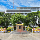 กระทรวง อว. จัดพิธีวางพุ่มดอกไม้ถวายราชสักการะพระบรมราชานุสา ... Image 9