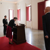 อว. จัดแสดงศักยภาพนักวิจัยสตรีไทย เนื่องในโอกาสการเสด็จเยือน ... Image 2