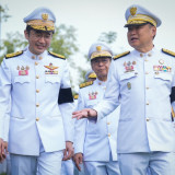 “ยศชนัน” ร่วมคณะรัฐมนตรี วางพวงมาลาถวายราชสักการะ เนื่องในวั ... พารามิเตอร์รูปภาพ 1