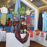 อว. ร่วมพิธีเปิดงาน “ภูษาศิลป์ จากท้องถิ่นสู่สากล” ชมแฟชั่นโ ... Image 5