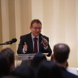 ดร.พัชรินรุจา จันทโรนานนท์ ที่ปรึกษา รมว.อว. ร่วมงานแจกรางวั ... พารามิเตอร์รูปภาพ 2