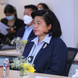 “เอนก” รับสนองแนวพระราชดำริ “ในหลวงรัชกาลที่ 9” แก้ปัญหาคนกั ... Image 15