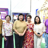 "ศุภมาส" รมว.อว. นำคณะผู้บริหาร เยี่ยมชมบูธ อว. พร้อมให้กำลั ... พารามิเตอร์รูปภาพ 1