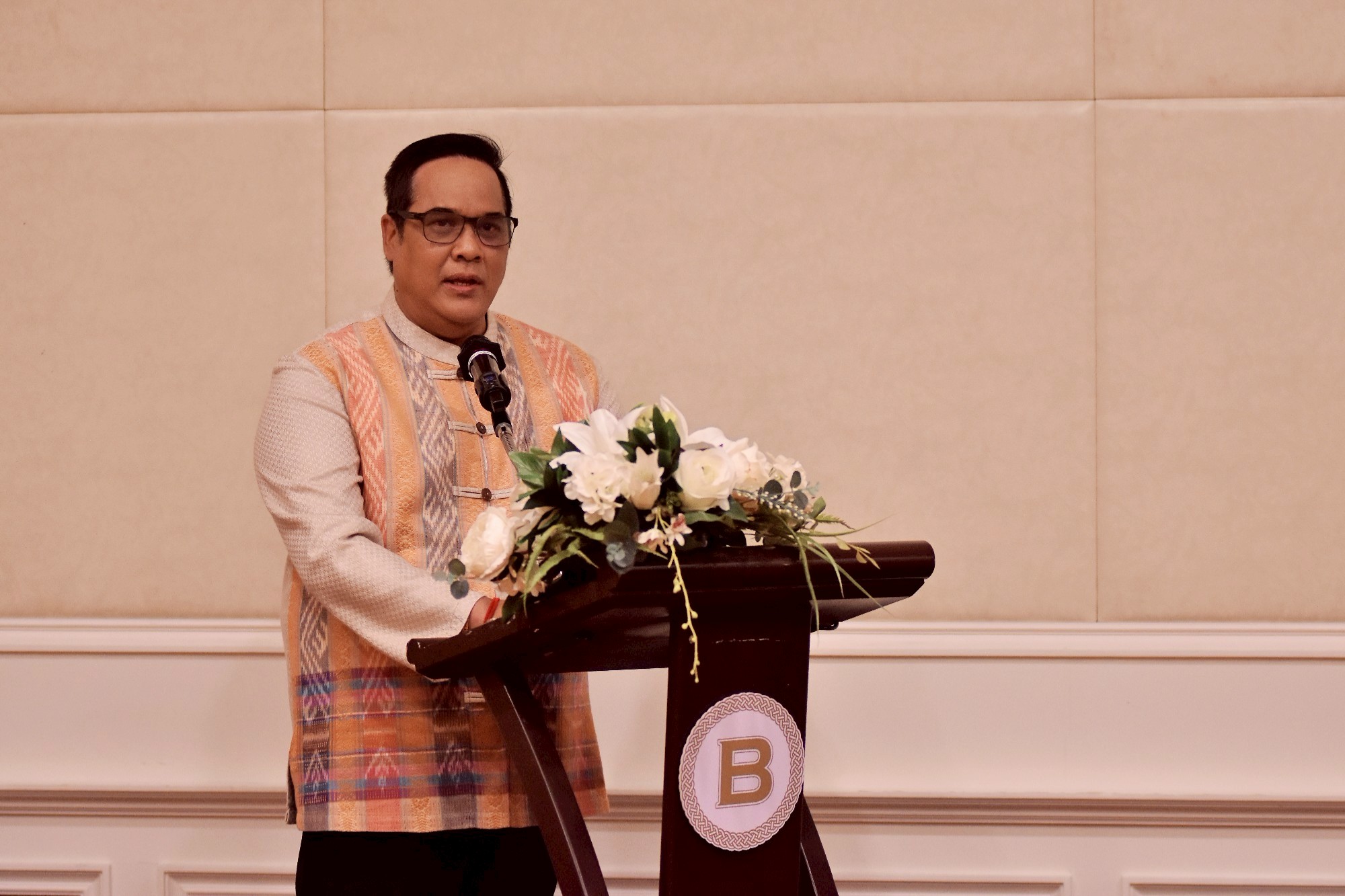 LINE ALBUM 270368 250402 2